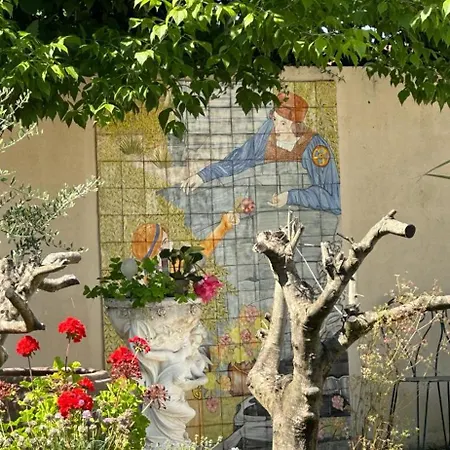 Casa Beija Flor Ortencias Guest house 3*